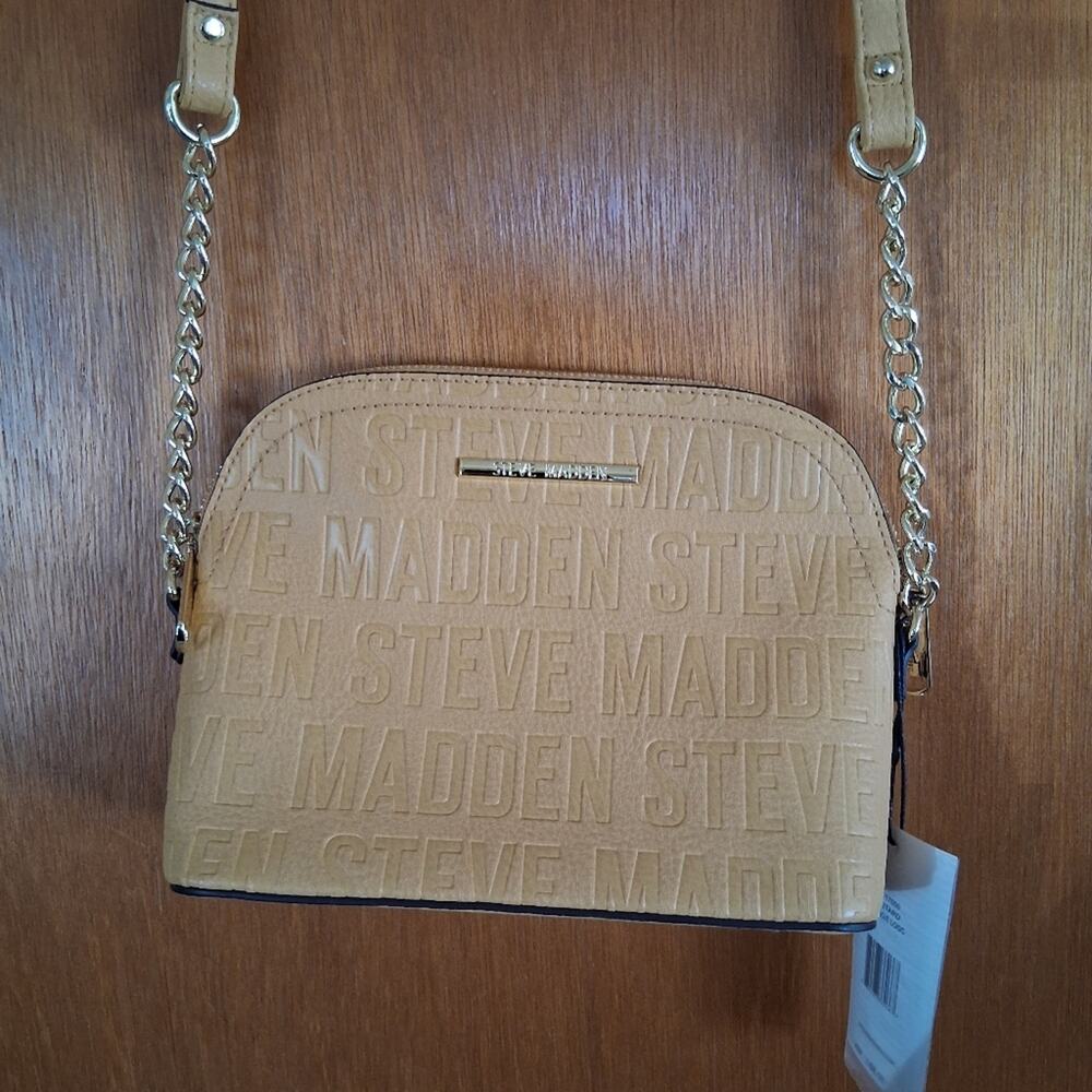NWT Steve Madden Maggie Logo Crossbody Shoulder Bag Mustard